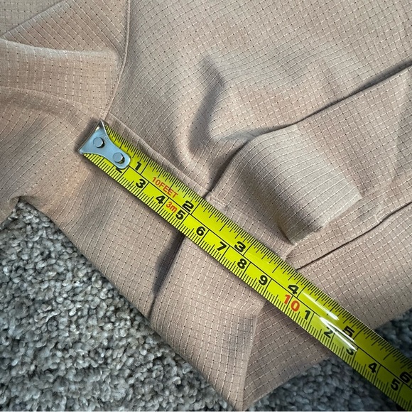 Lululemon Practical Play Short 3.5" 2 XS Beech Wood tan khaki pull on travel - Picture 8 of 11